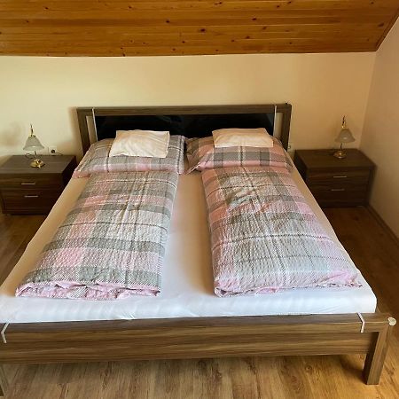 Esther Apartman Gyenesdiás Εξωτερικό φωτογραφία